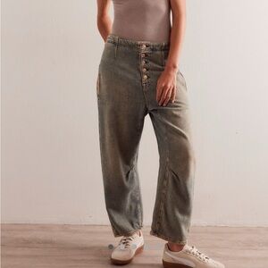 NWT Free People Osaka Jeans. Sz. 31 - Spearmint
